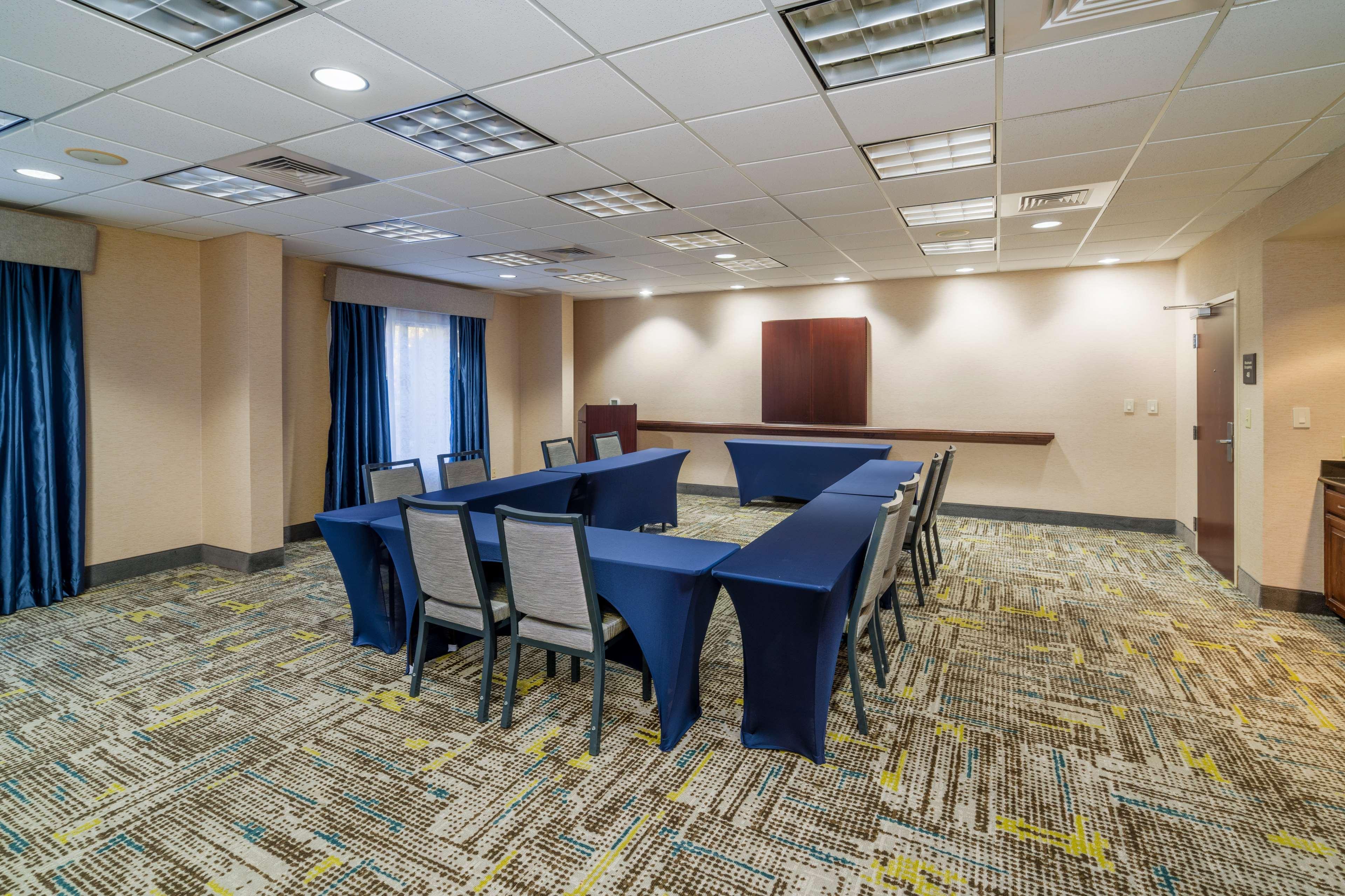 Hampton Inn & Suites Opelika-I-85 Auburn Area Buitenkant foto